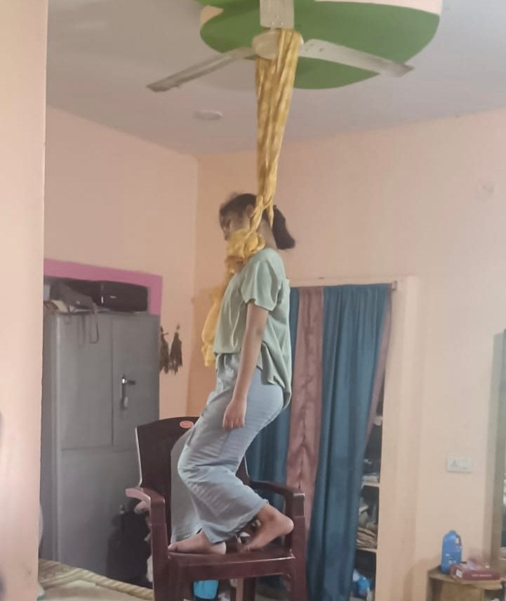 పండగ పూట విషాదం..!