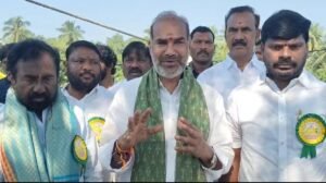 నాడు వ్యతిరేకించి.. నేడు ఆవిర్భావ వేడుకలా?